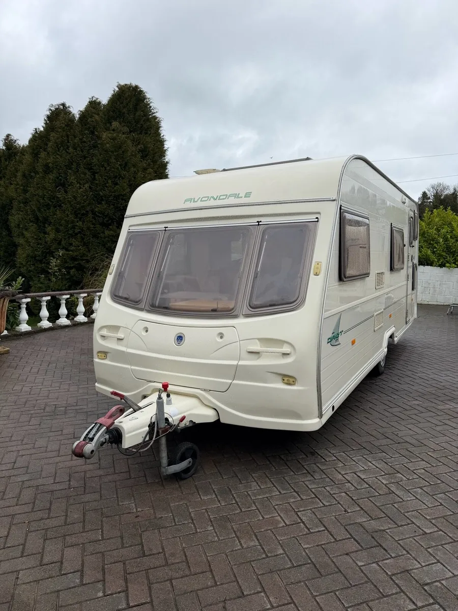 Avondale 6 berth caravan - Image 1