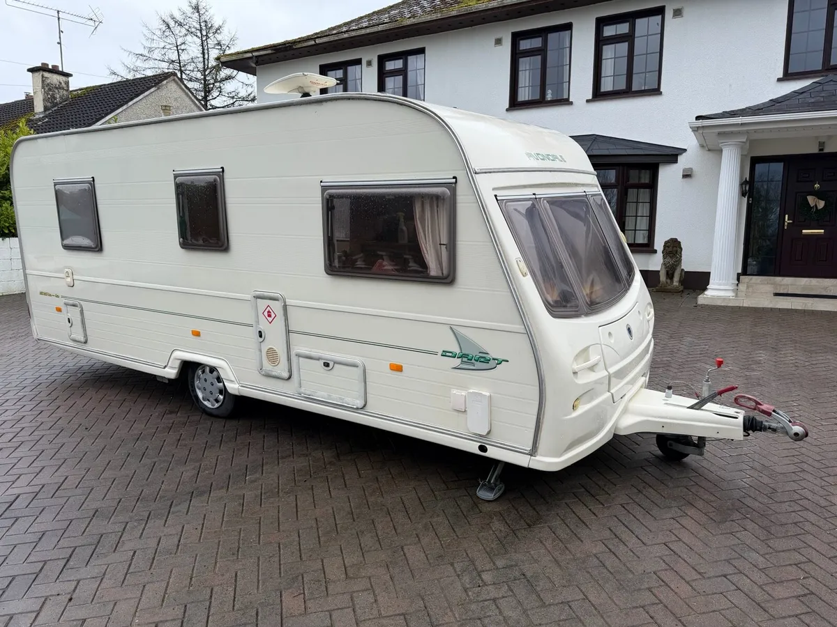 Avondale 6 berth caravan - Image 2