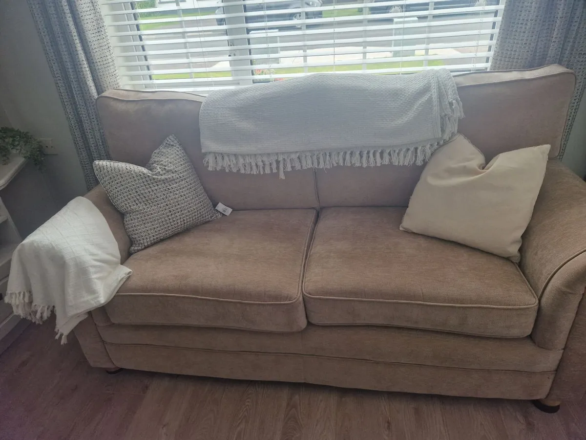 Sofa - Image 2