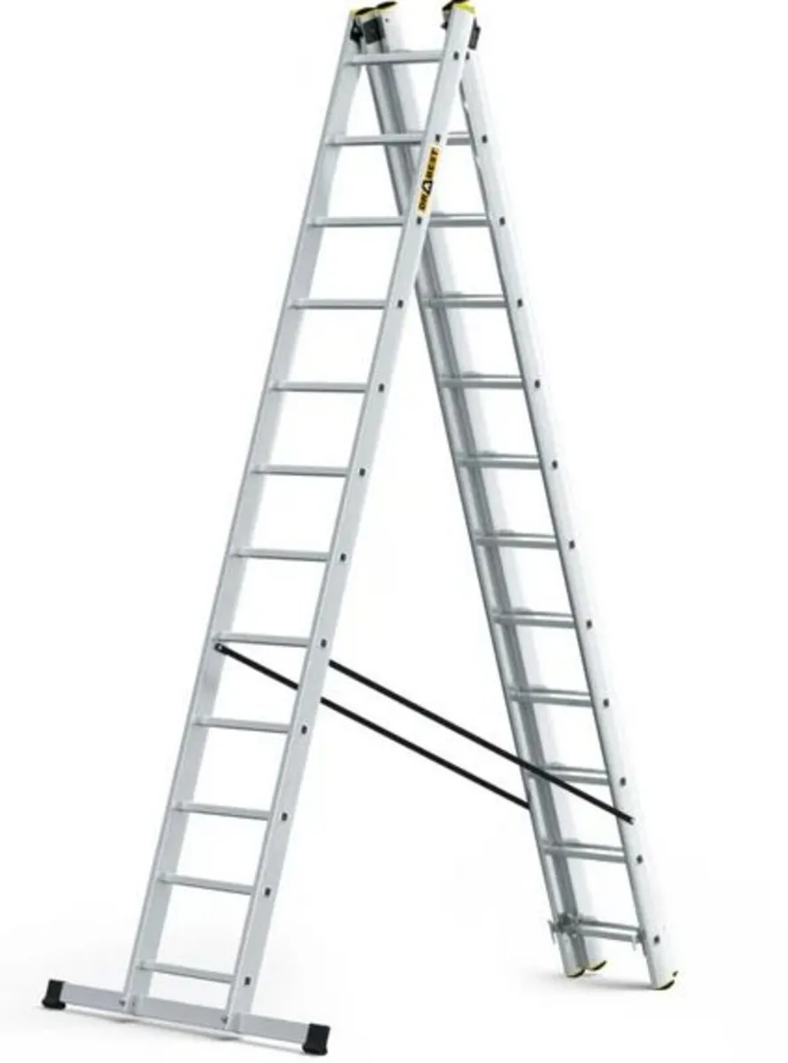 PRO 3-Section Aluminum Ladder, 3x12 Rungs - Image 3