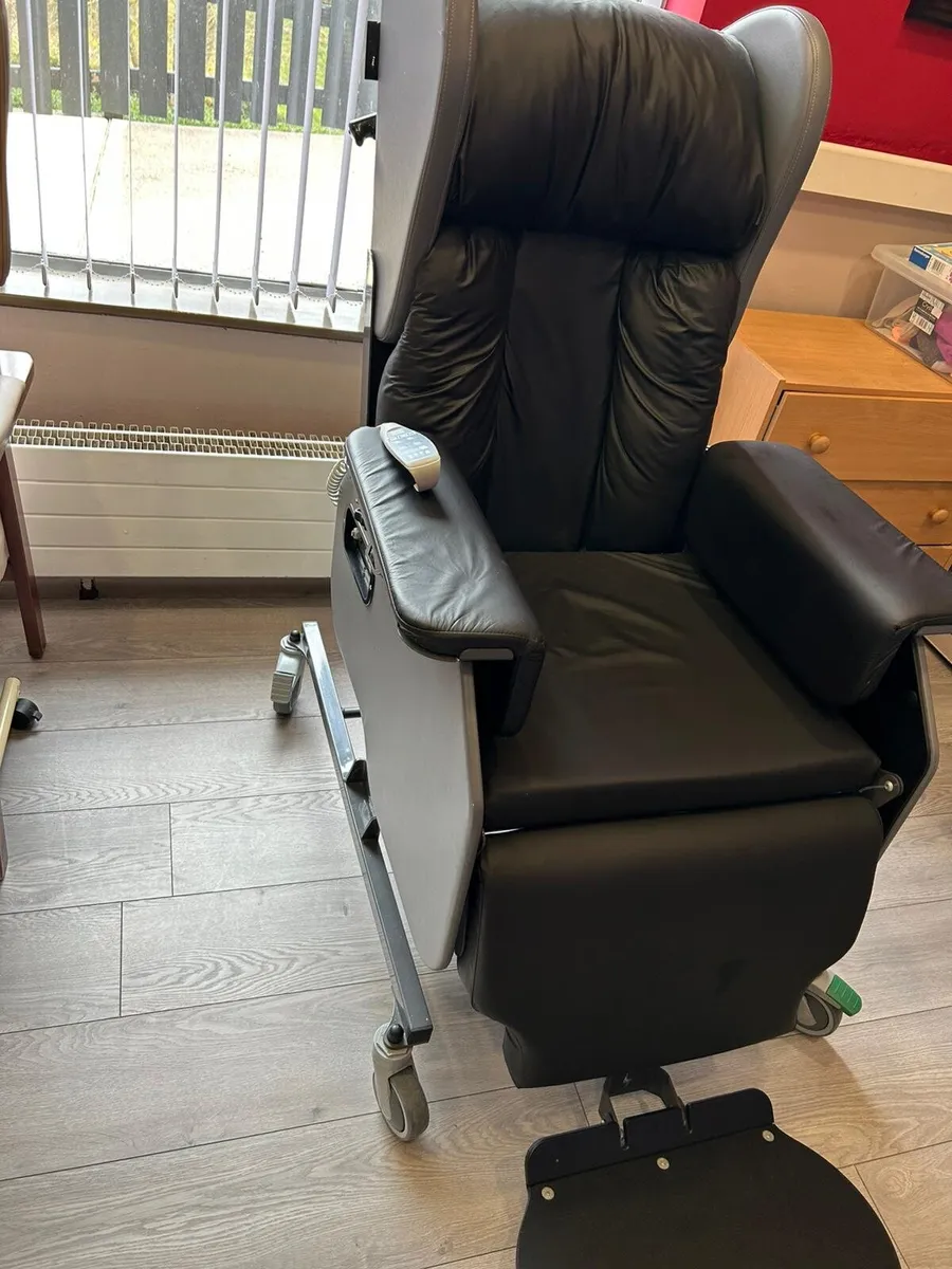Seating Matters Milano Reclining Mobility Chair - Image 3