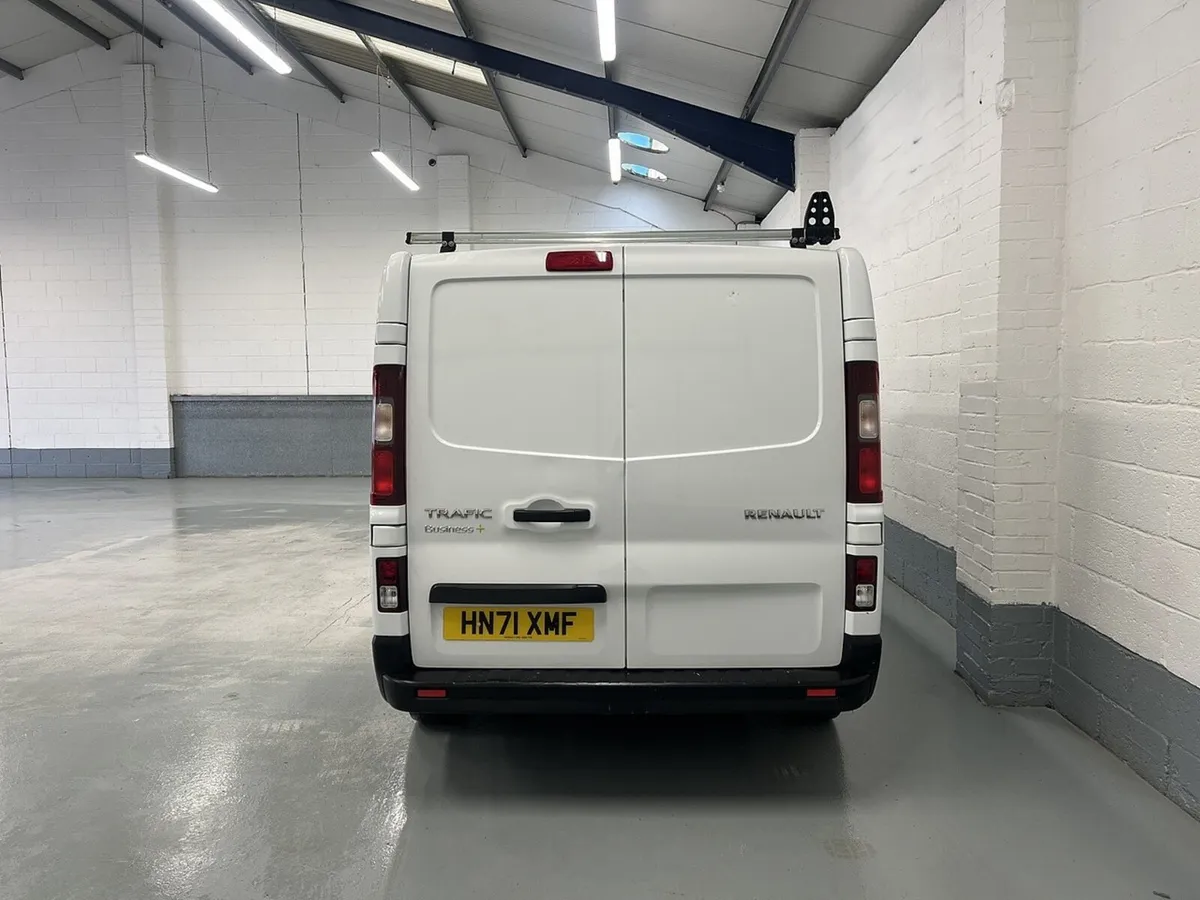 2021 Renault Trafic Panel Van - Image 4