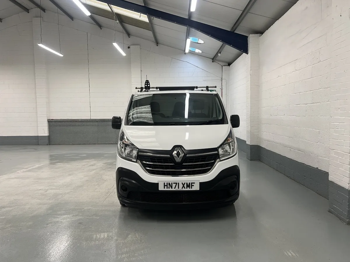 2021 Renault Trafic Panel Van - Image 1