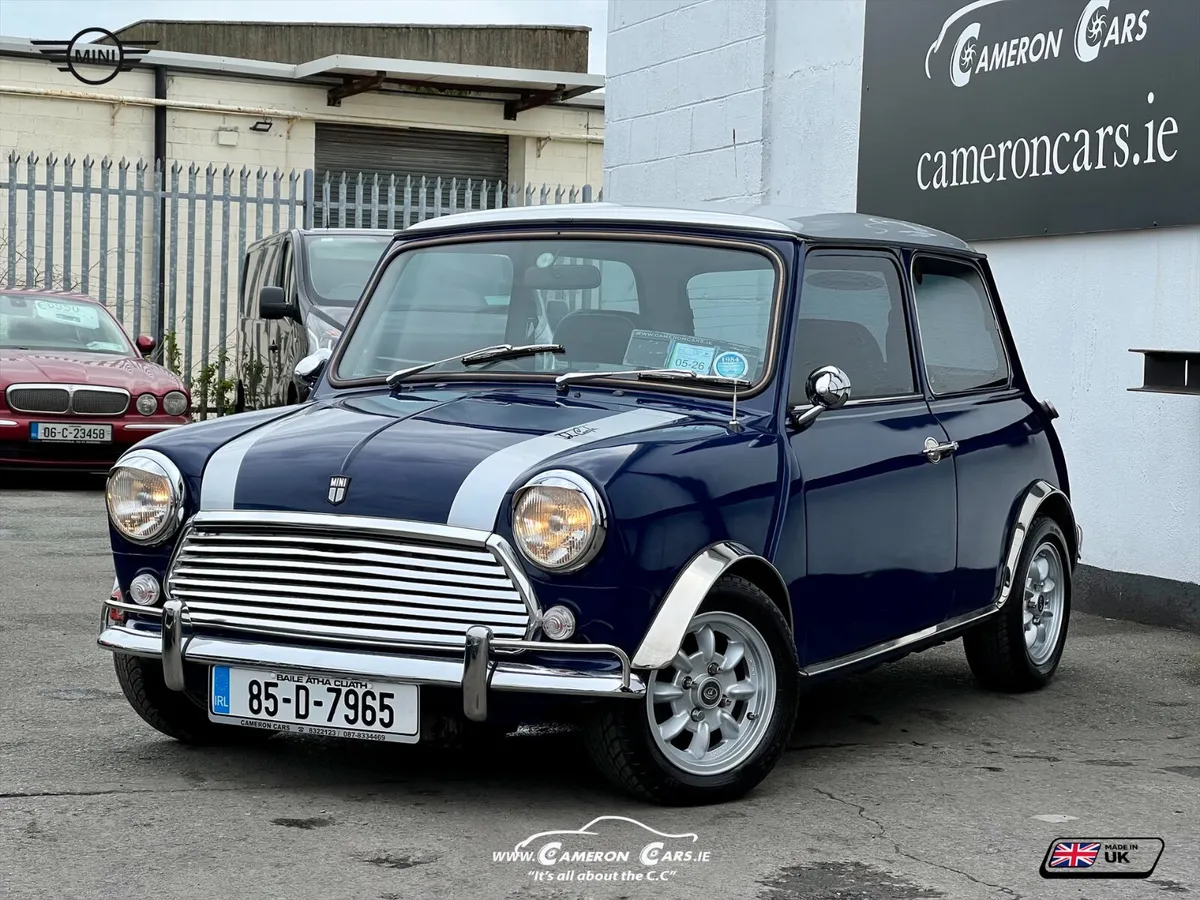 AUSTIN MINI COOPER AUTOMATIC ❤️ ALL OVER THE WORLD - Image 1