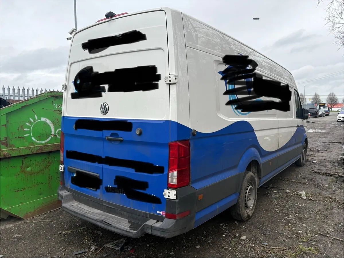 2024 vw crafter fridge van - Image 2