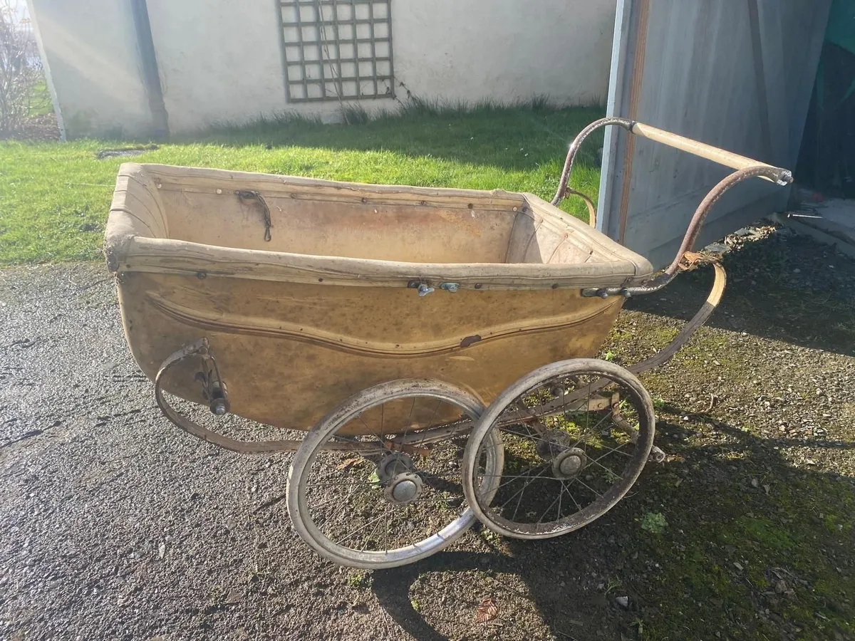 Vintage Silver Cross Pram 1940s - Image 3