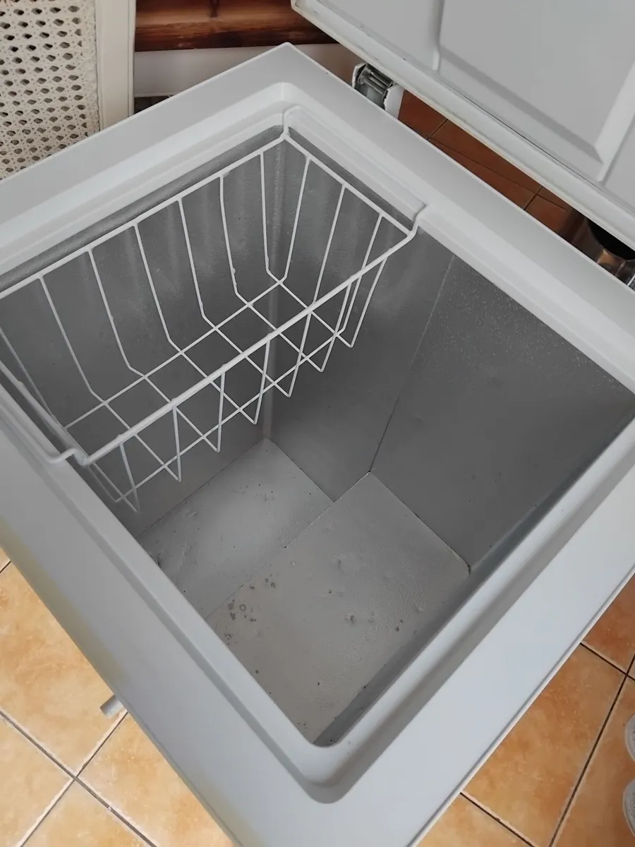 Chest freezer - Image 1