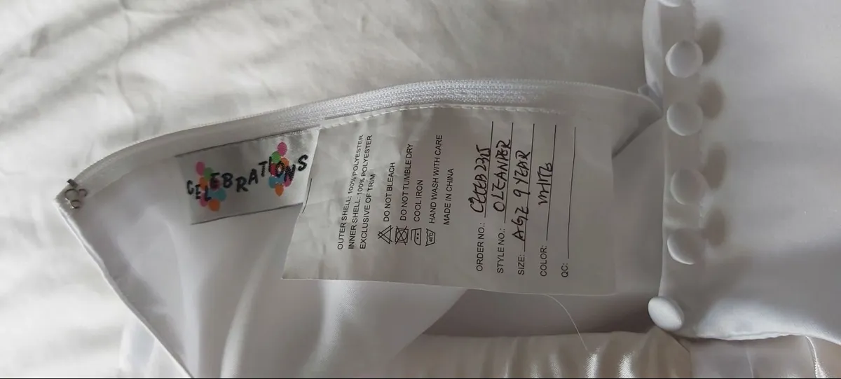 Communion dress - Image 3