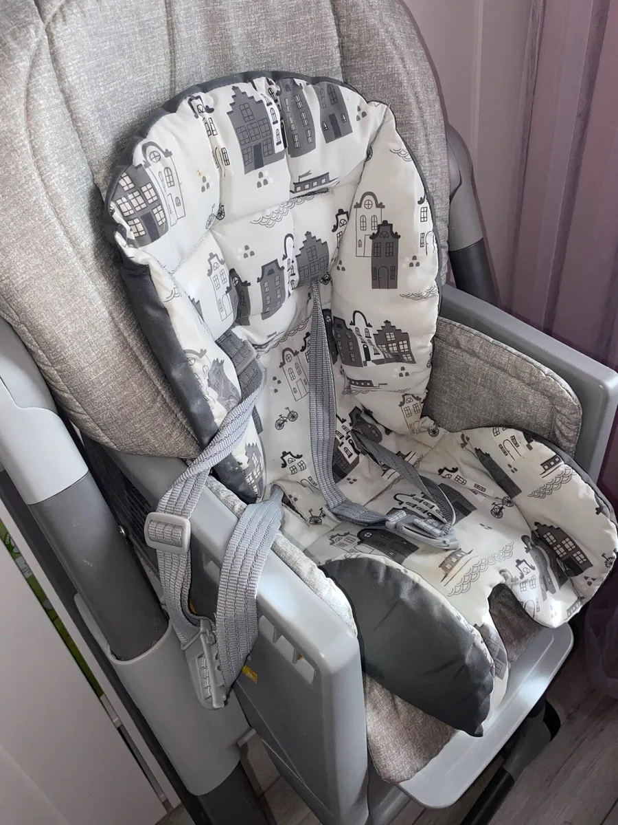 Joie Highchair - Image 1