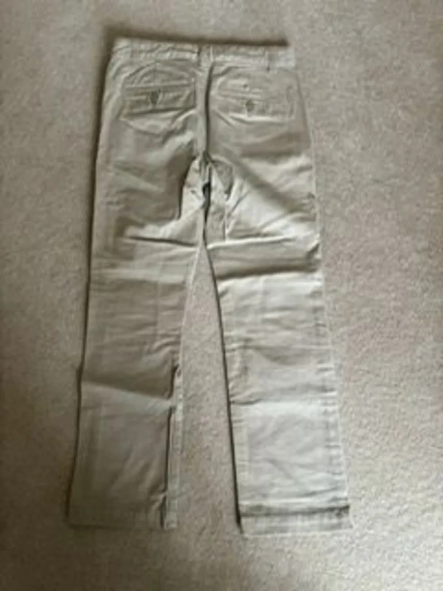 Gap Cream Chinos age 8-9 - Image 2