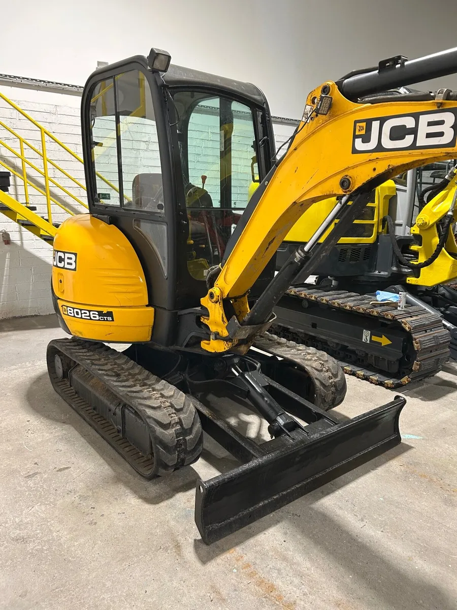 JCB Excavator - Image 2