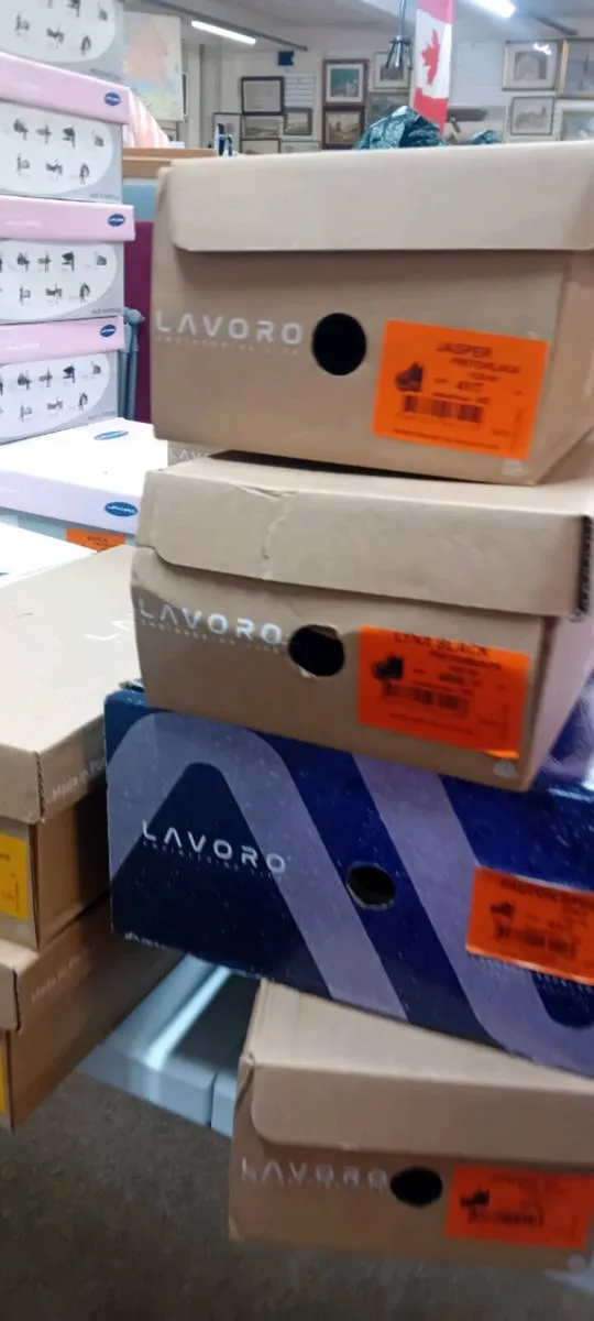 Selection Of Lavoro Ladies and Mens Safety Boots - Image 3