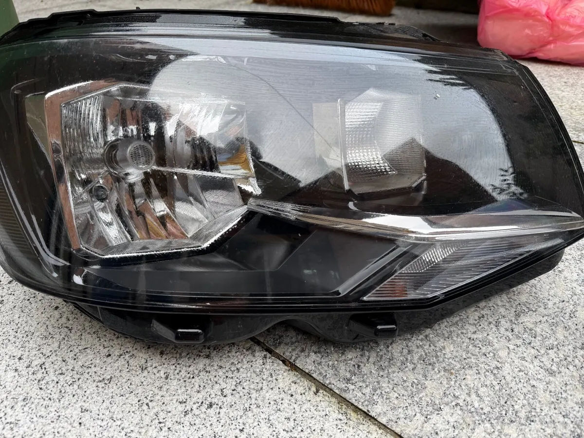 VW T6 headlights - pair - Image 2