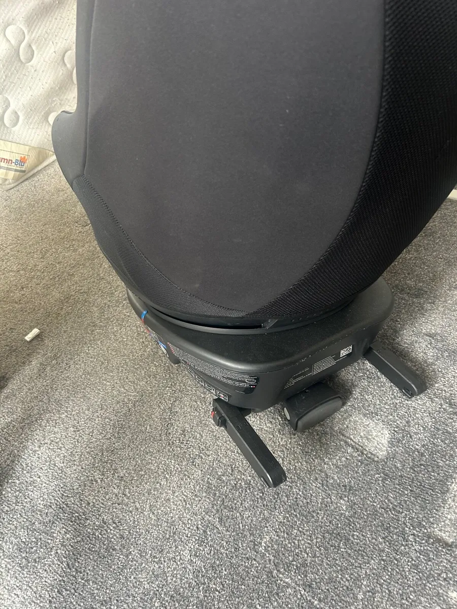 Car seat - Image 2