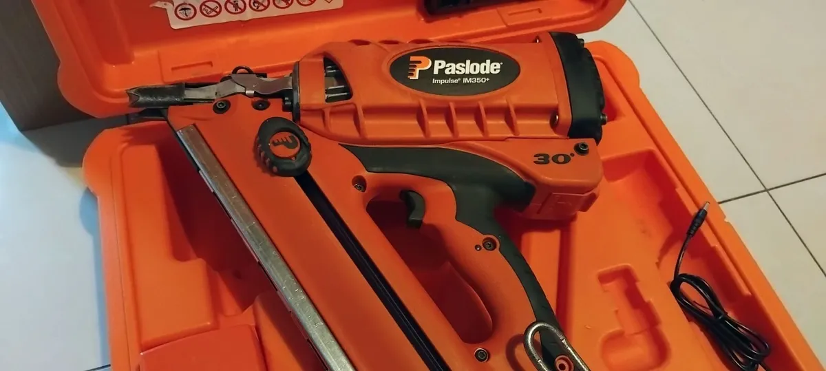 Paslode im350+ 1st Fix Nail Gun"Fully Serviced" - Image 4