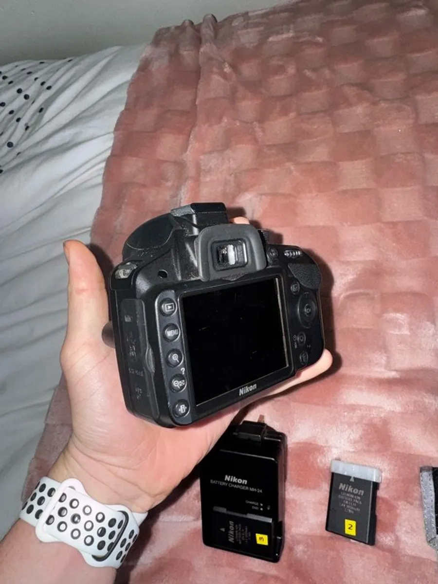 Nikon D3200 - Image 4