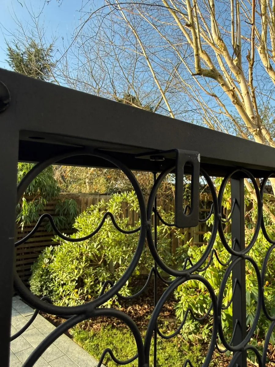 Lge Wrought Iron Floor WINE BOTTLE RACK - Bargain! - Image 3