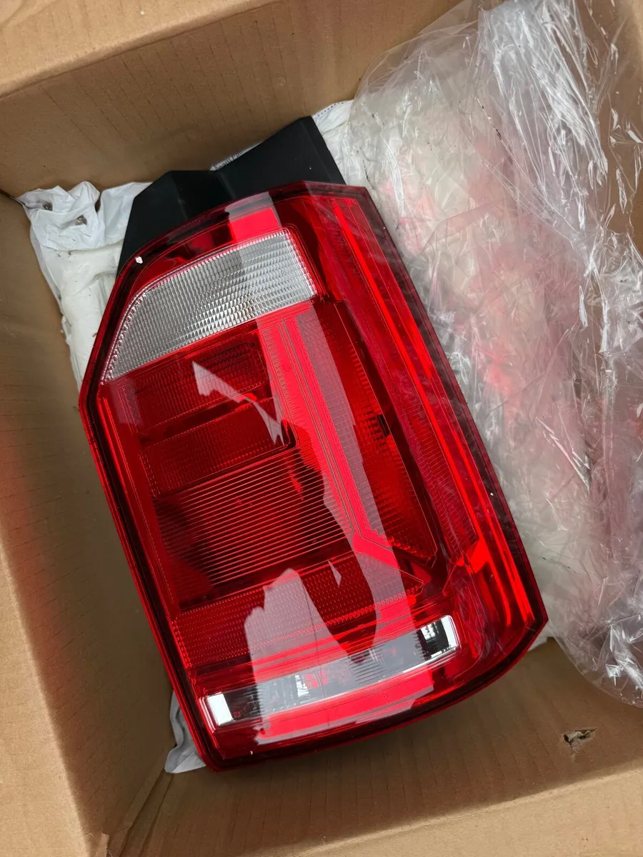 VW T6  Rear lights Pair - OEM - Image 3