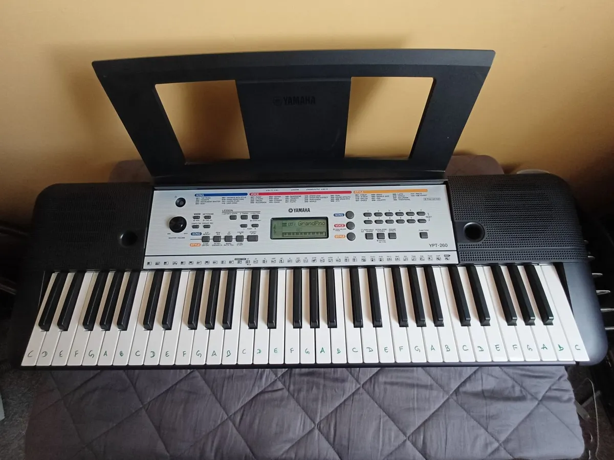 Yamaha Keyboard - Image 1