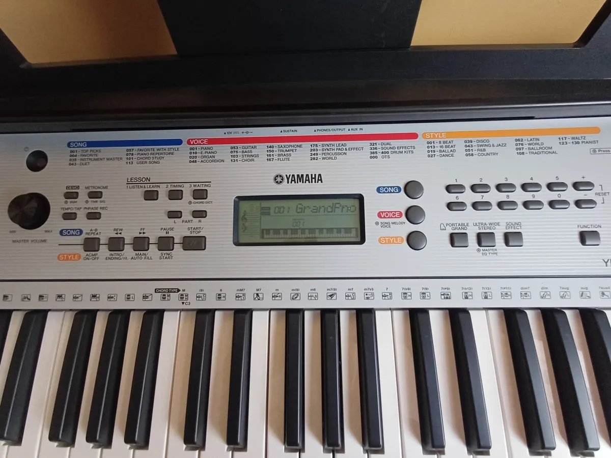 Yamaha Keyboard - Image 3