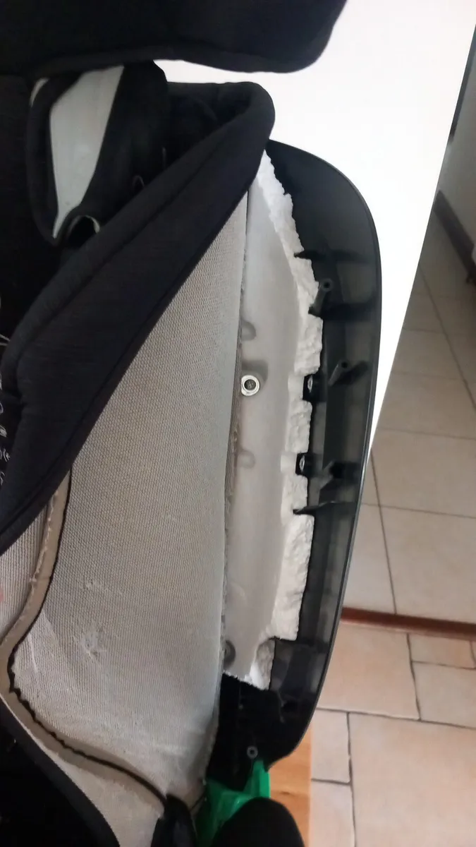 Child car seat - Image 4