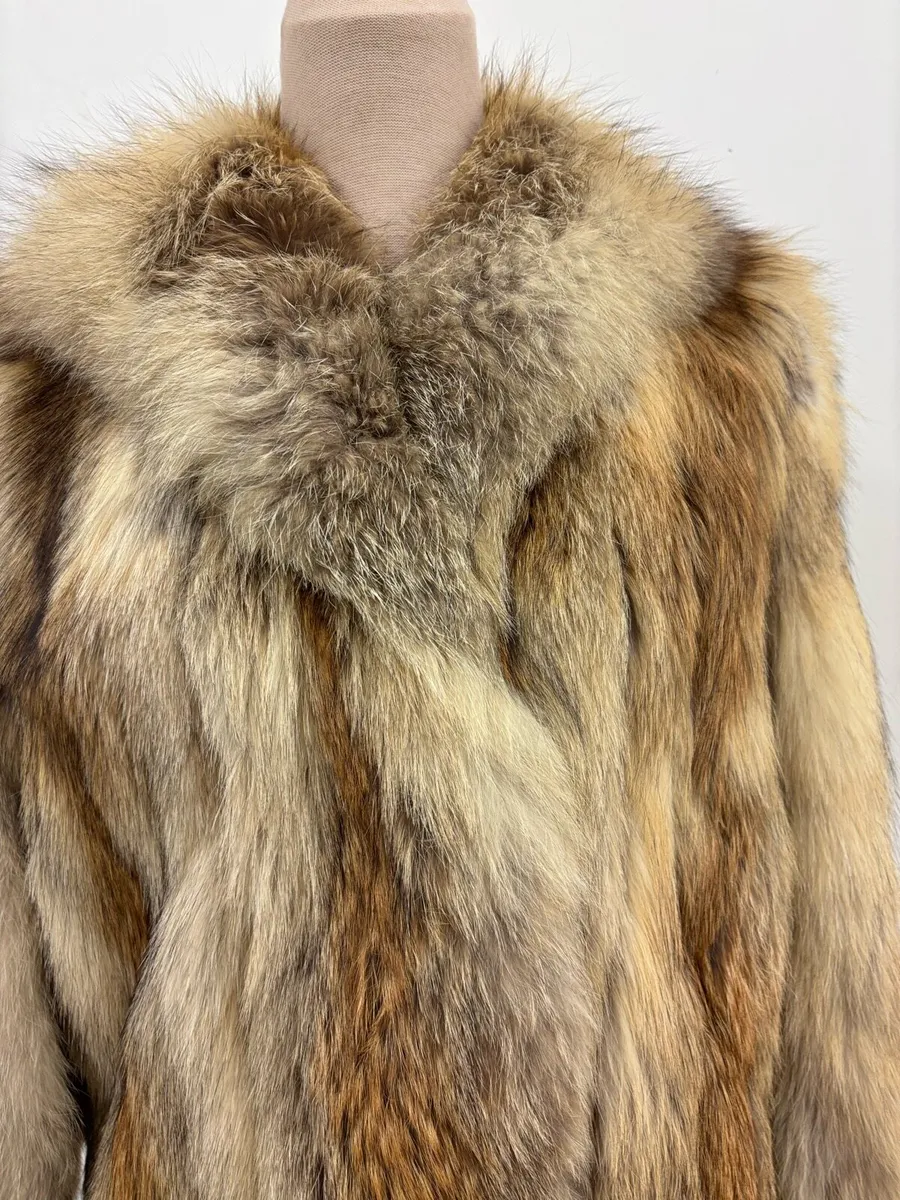 Vintage Genuine Fox Fur Coat Size M/L - Image 2