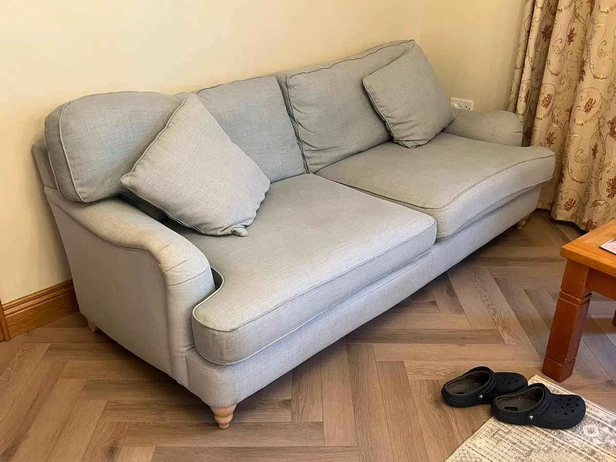 Teal green couch - Image 1