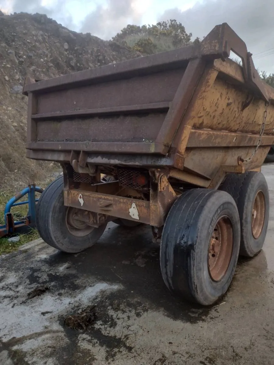 Dump trailer - Image 2
