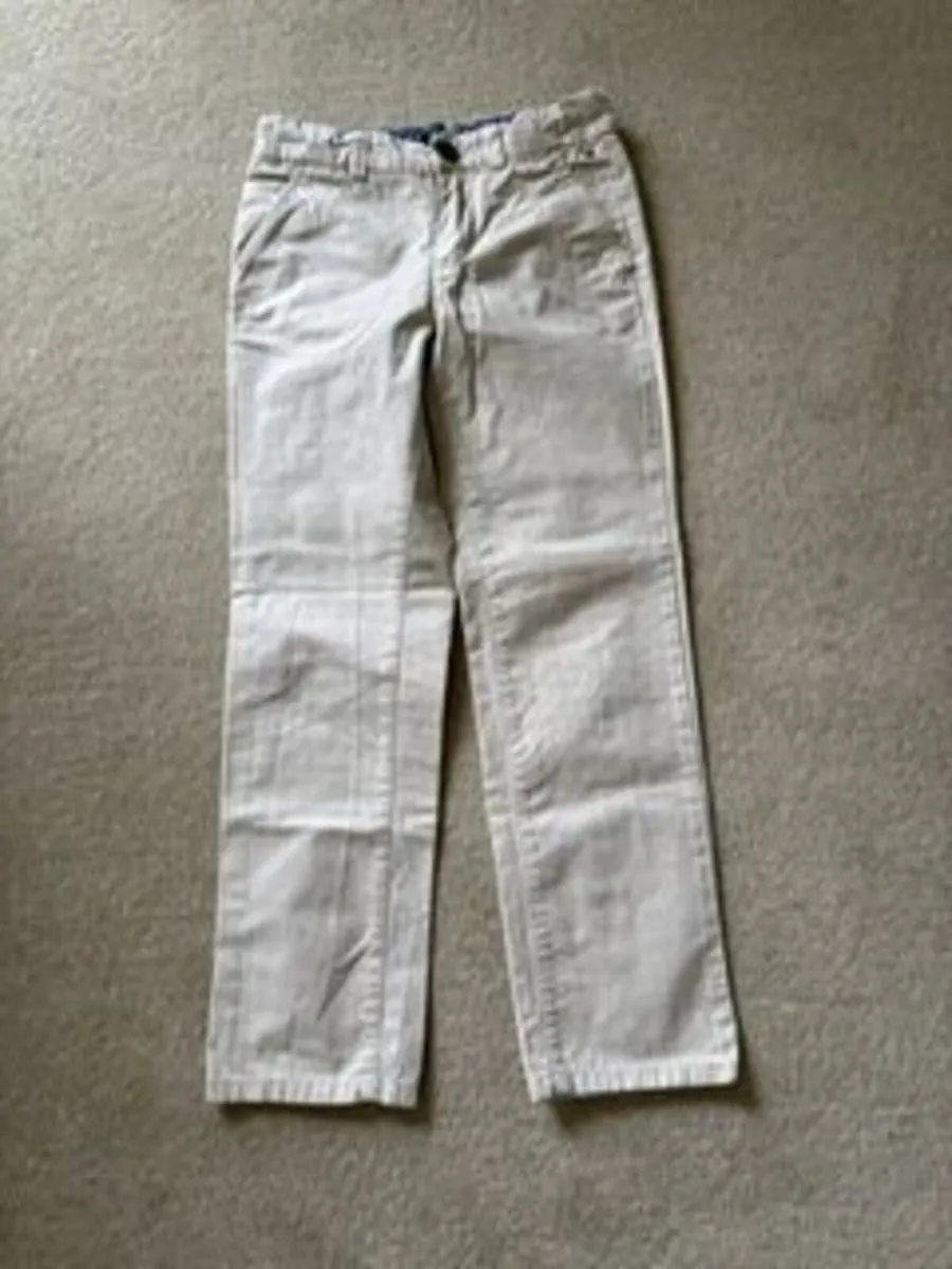 Tommy Hilfiger Chino age 7-8 - Image 1