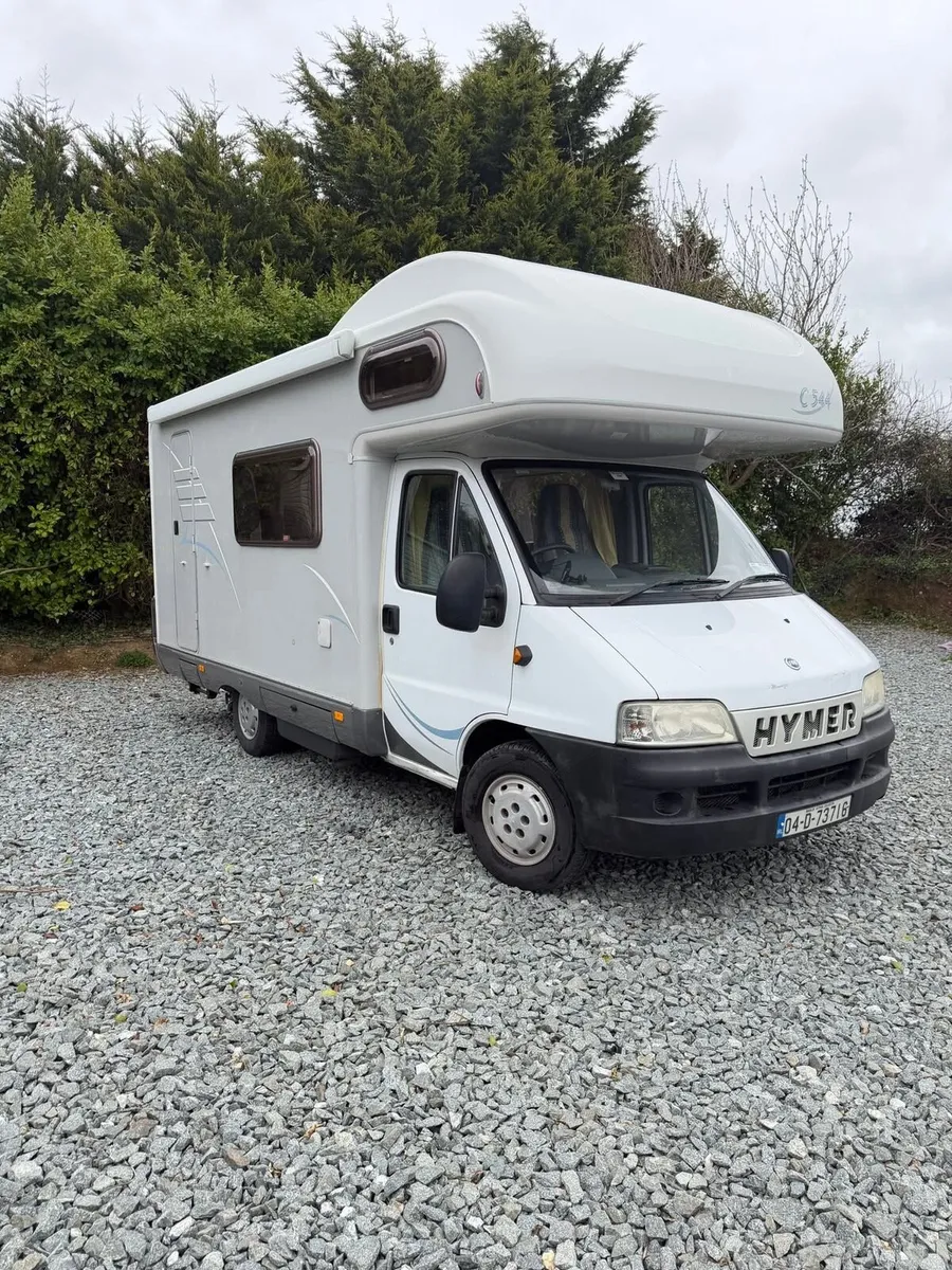2004 fiat hymer 5 berth camper  6 seat belts - Image 1