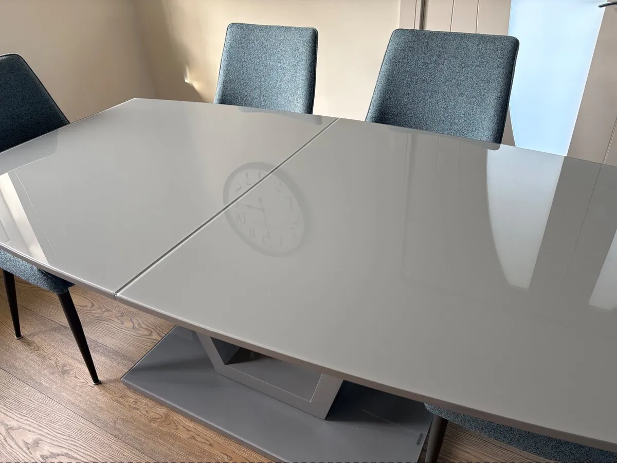 Dining Table & Chairs - Image 1