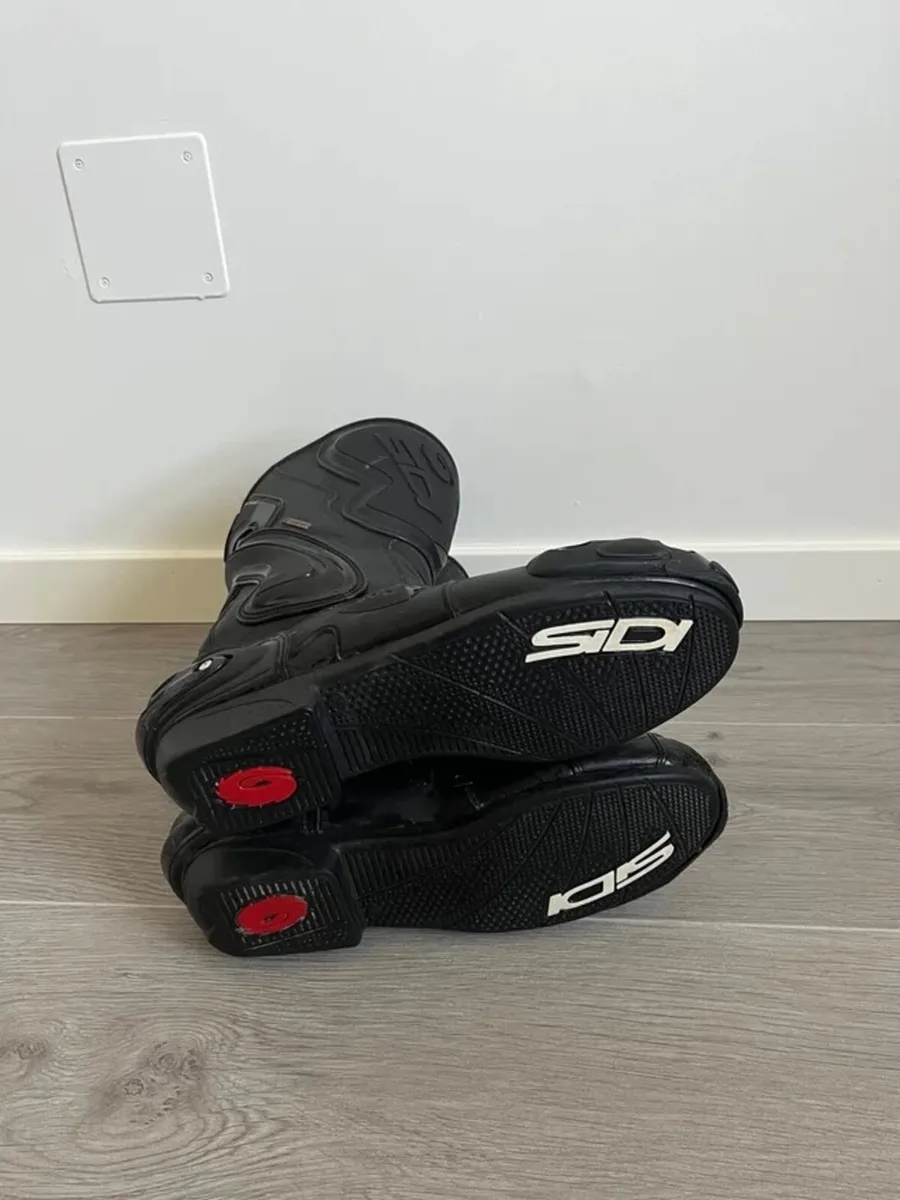 Sidi Performance Gore Tex Boots - Used Twice - Image 4