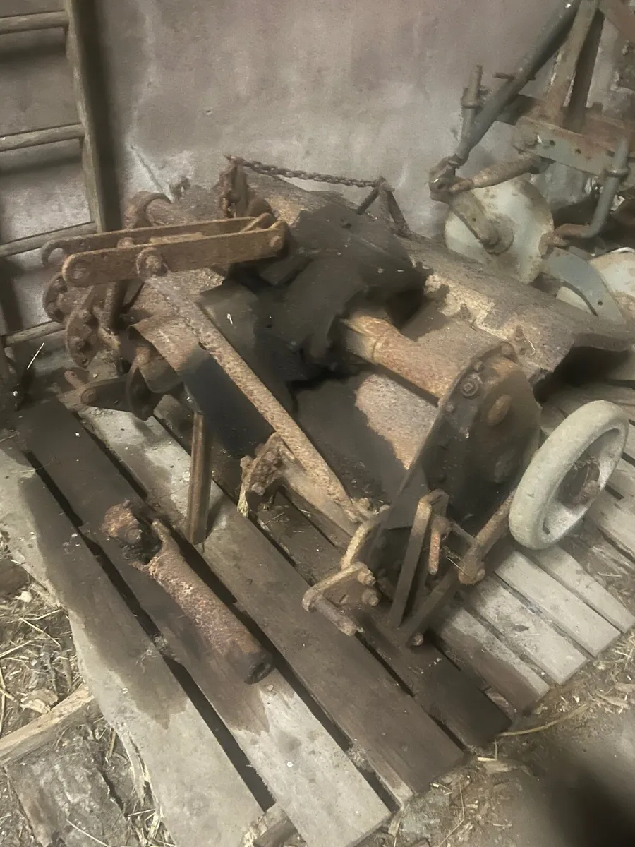 Farm Machinery - Image 3