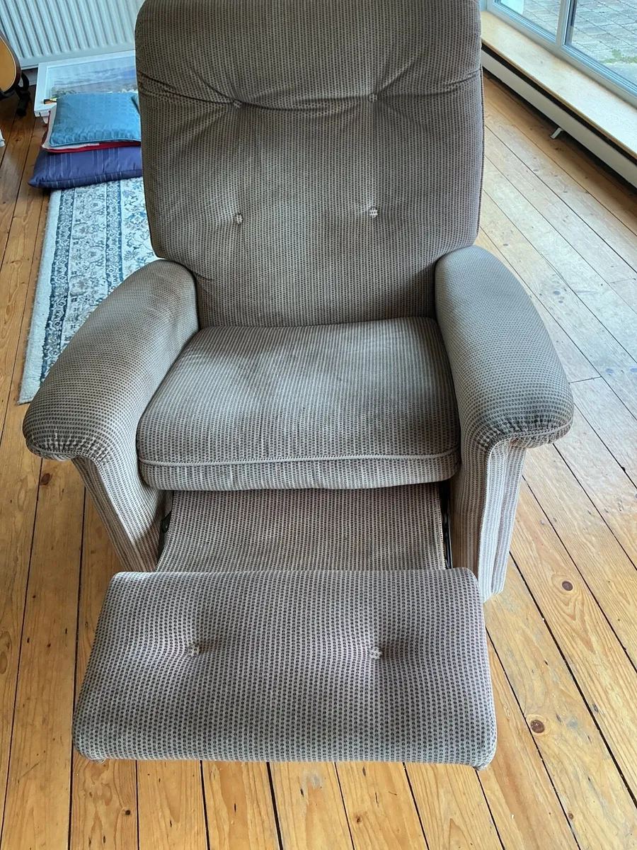 Parker knoll arm chair - Image 4