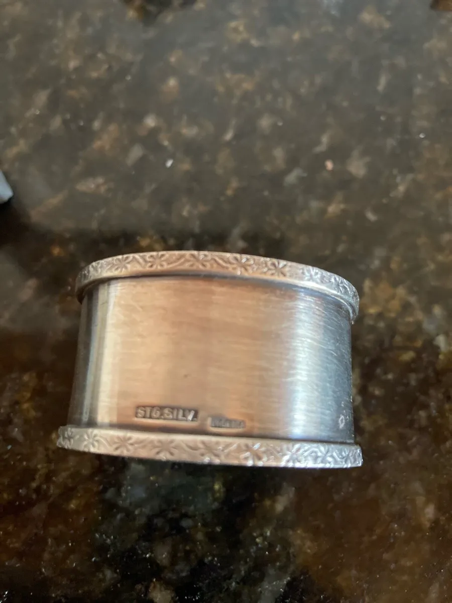 Sterling Silver napkin ring (engraved) - Image 1