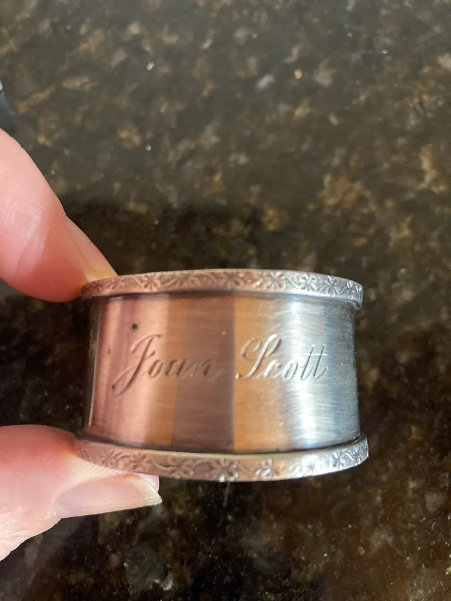Sterling Silver napkin ring (engraved) - Image 3