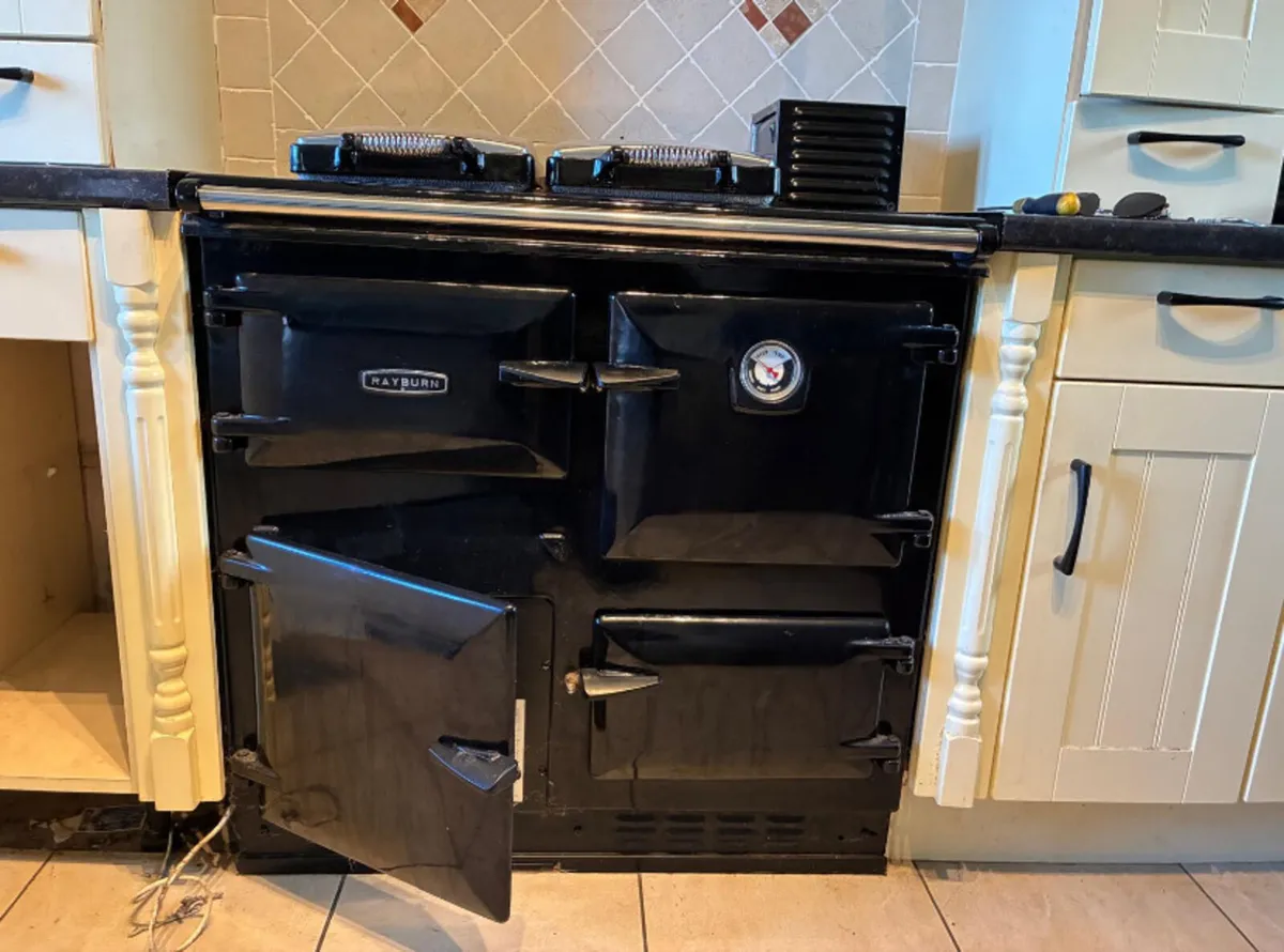 Rayburn cooker - Image 1
