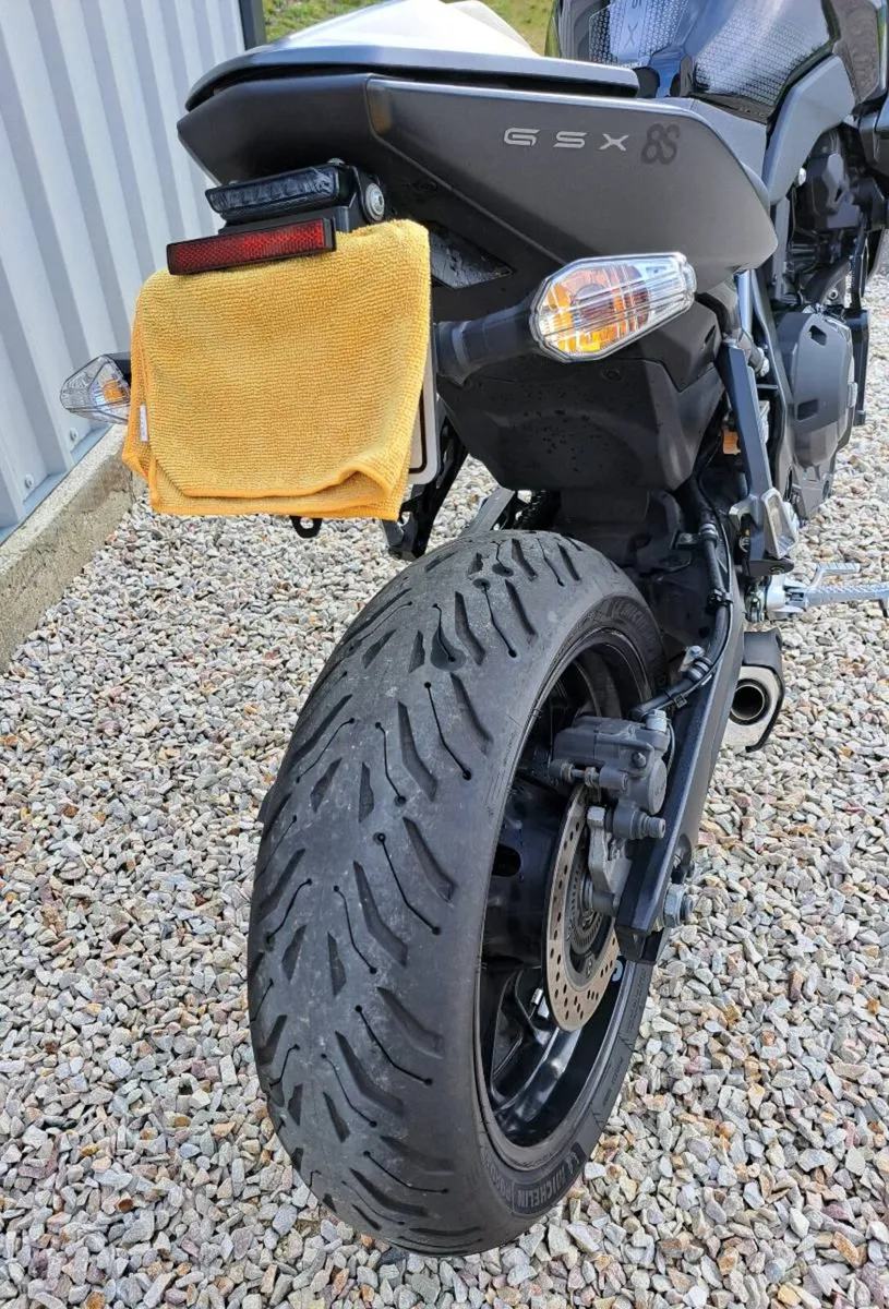 Suzuki GSX-8S - Image 4