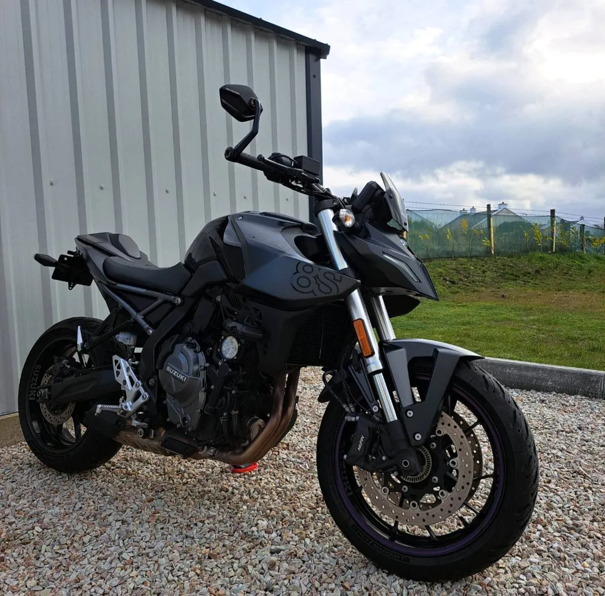 Suzuki GSX-8S - Image 1