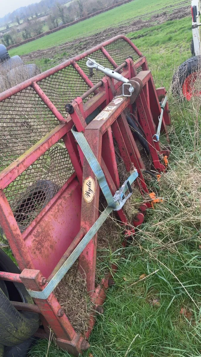 Wylie 9ft push off - Image 1