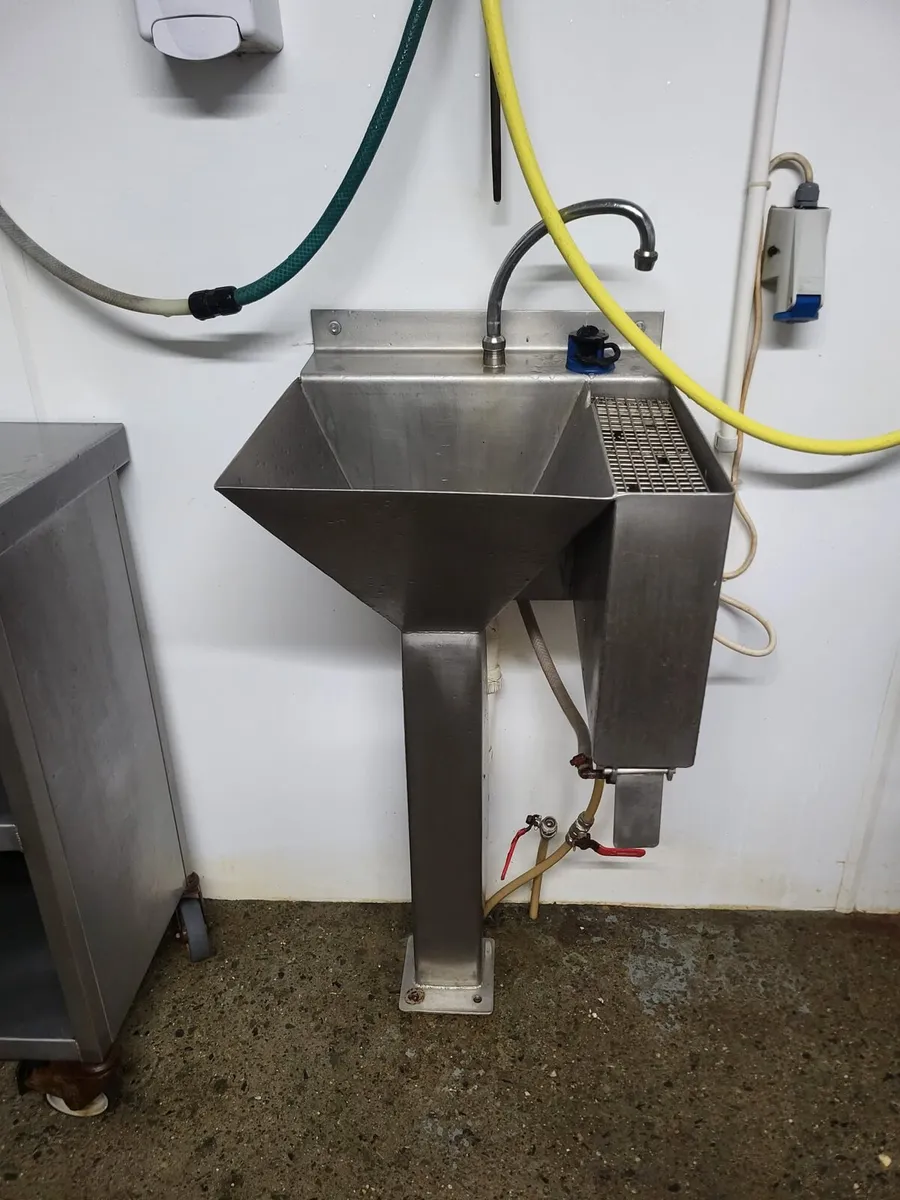 Poultry Processing Equipment - Image 4