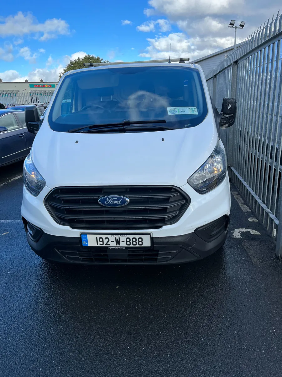 Ford Transit Custom 2019 - Image 1