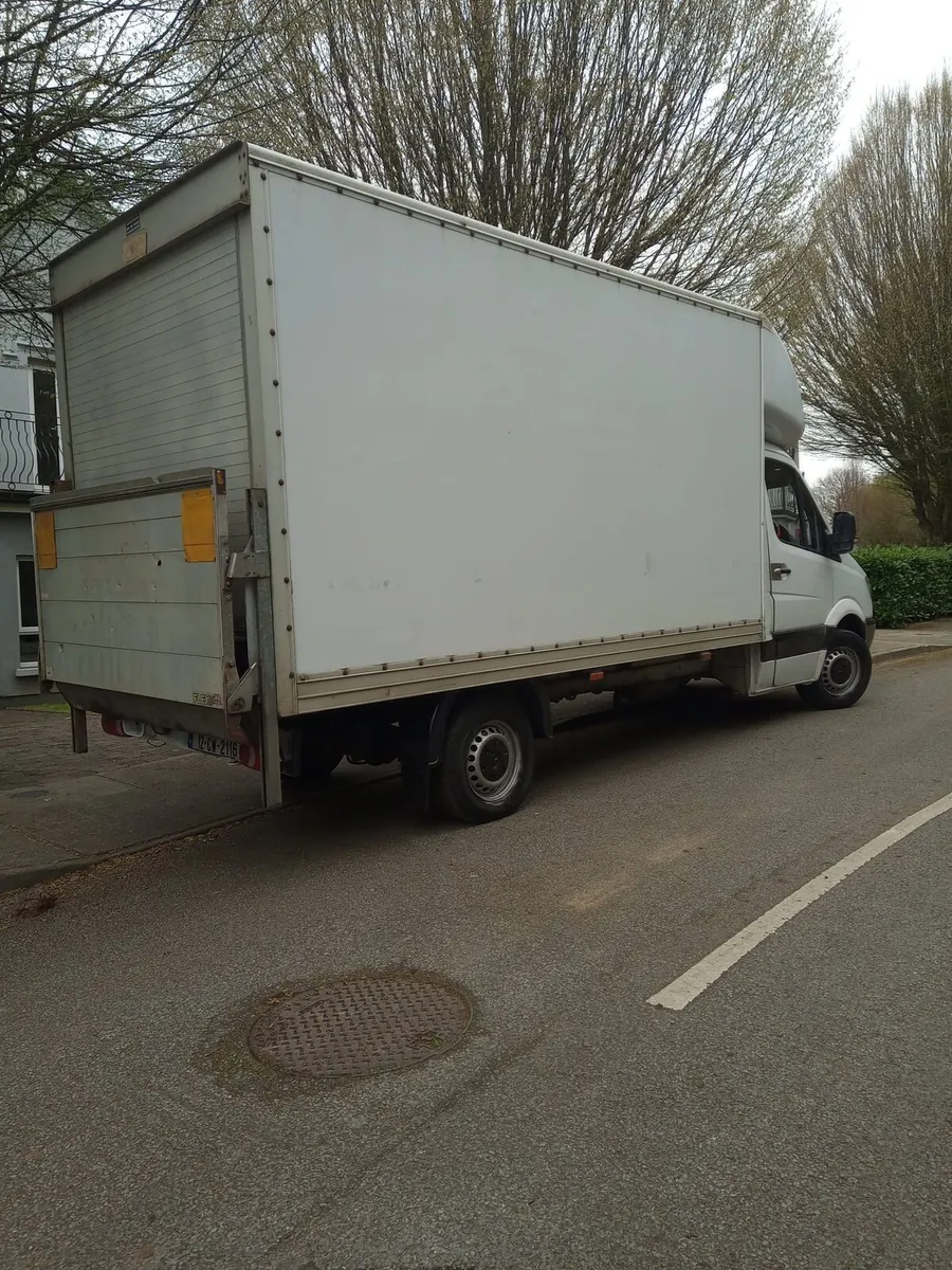 2012 Mercedes sprinter Luton van - Image 4