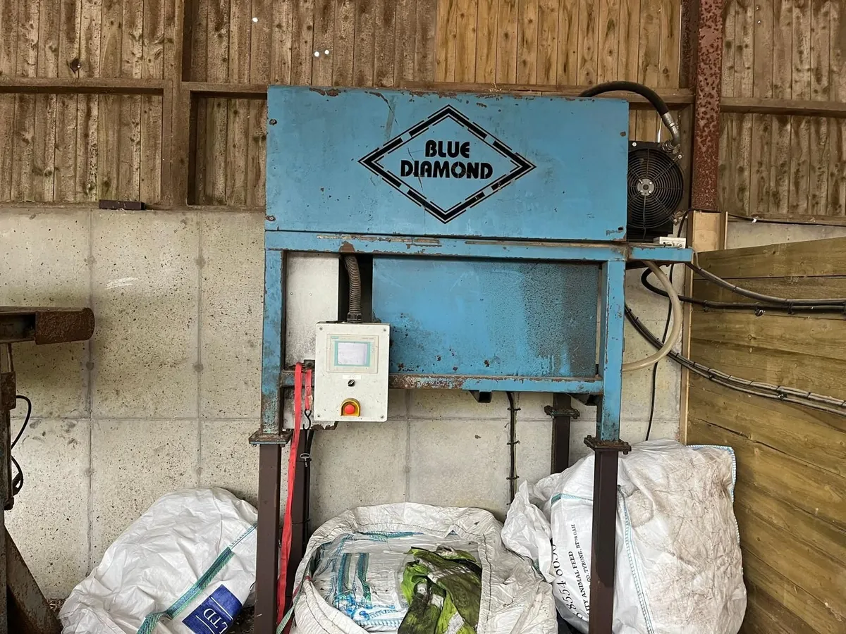 Blue Diamond Shavings Machine - Image 2