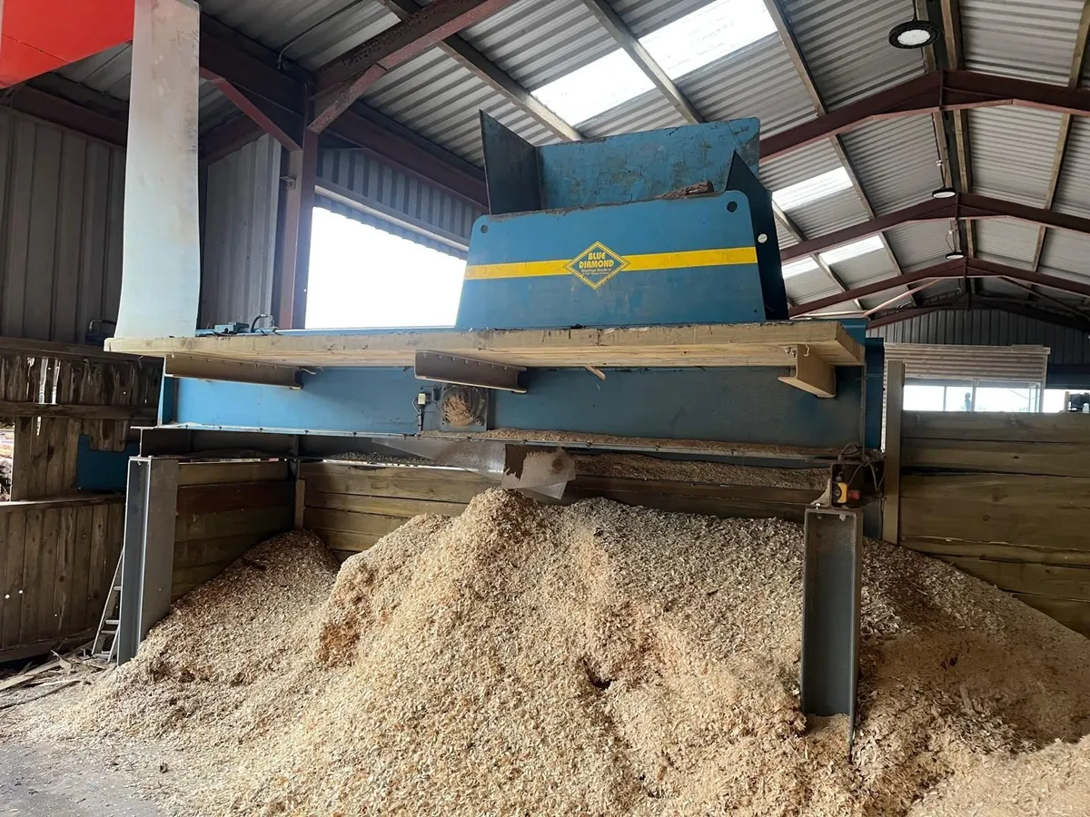 Blue Diamond Shavings Machine - Image 1