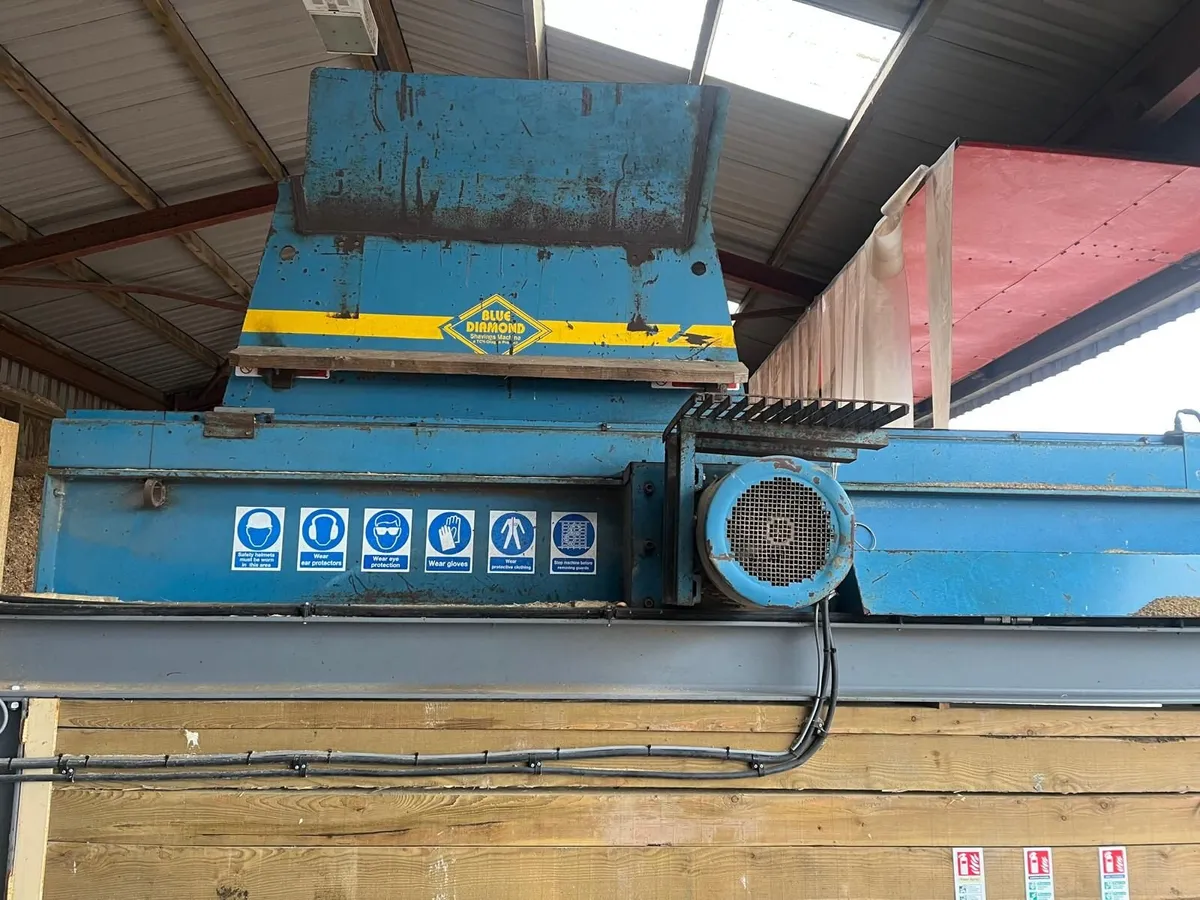 Blue Diamond Shavings Machine - Image 4