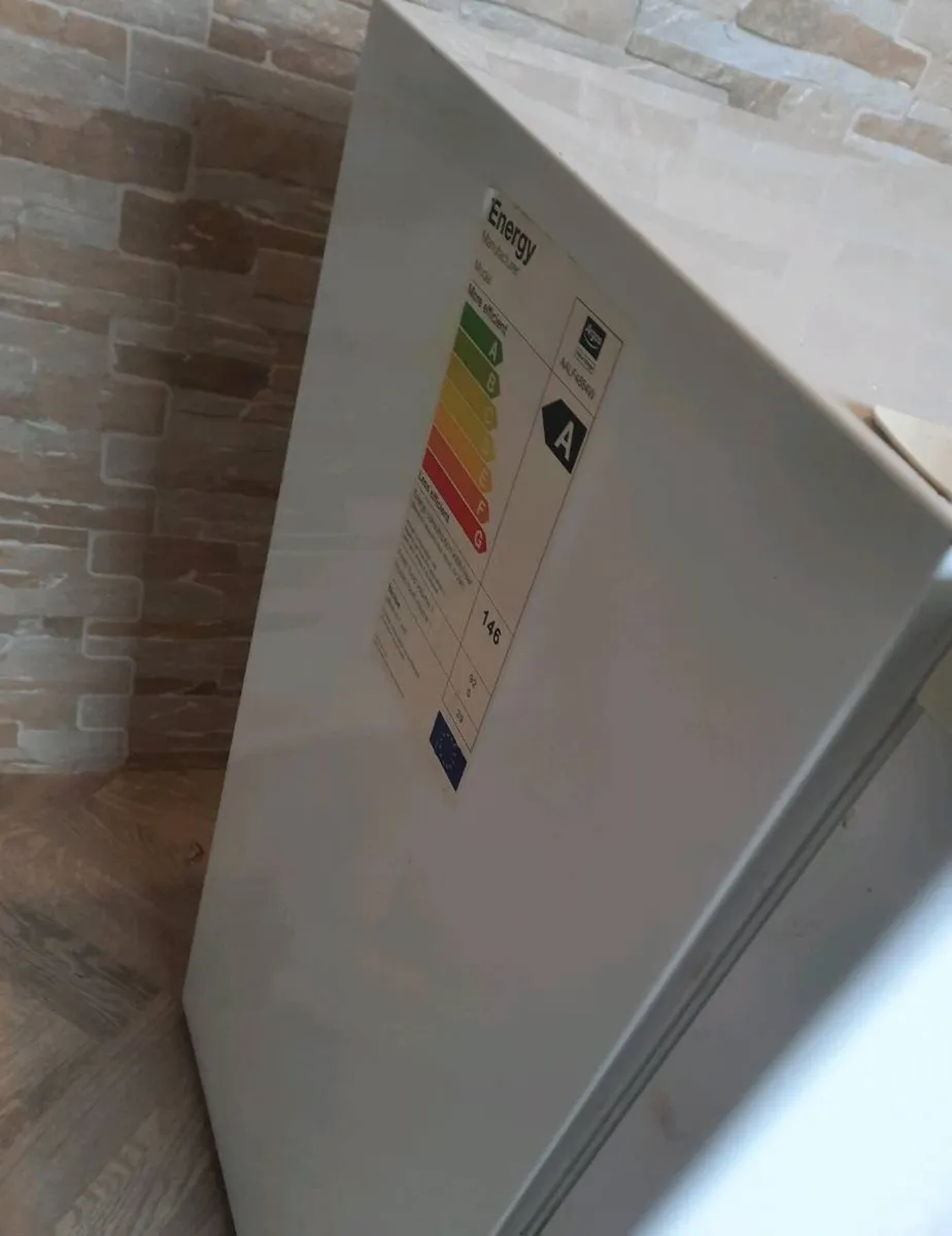 Under counter fridge - Image 4