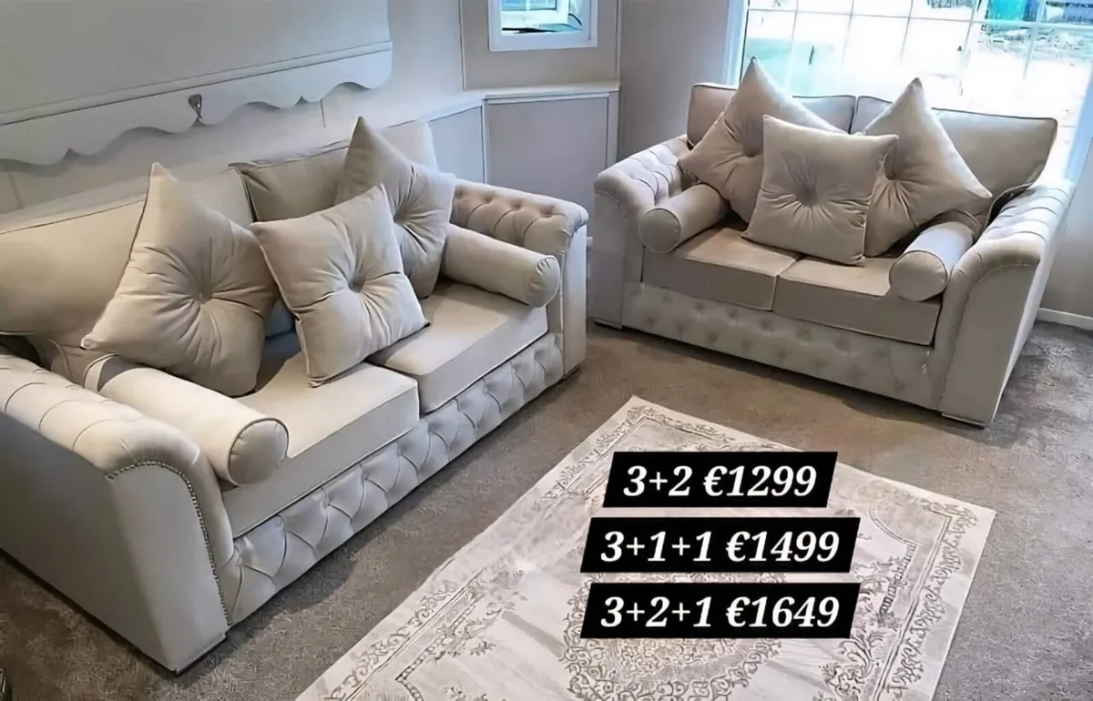 Olympia Chesterfield Scatter or Fullback Sofa - Image 4