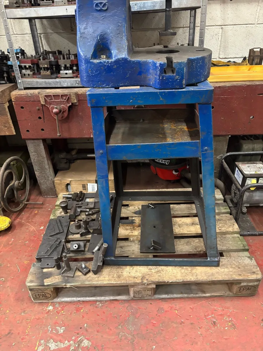 DENBEIGH NO 6 fly press & TOOLING - Image 1