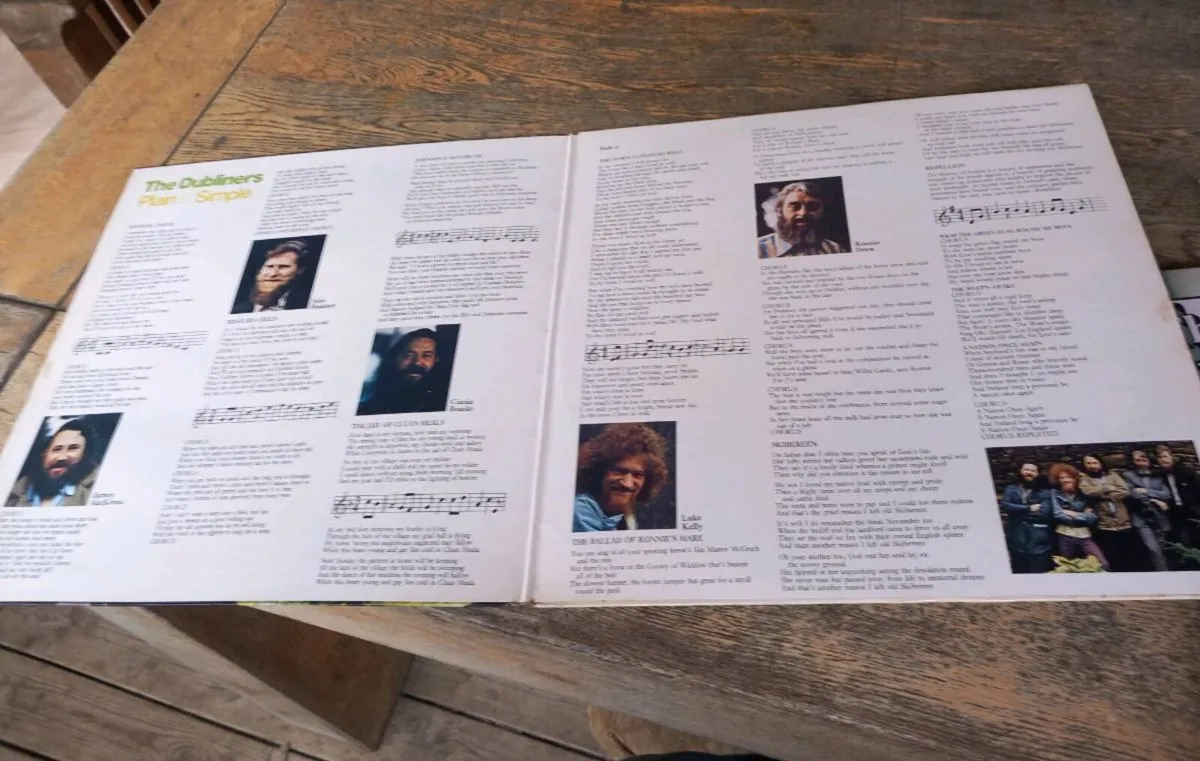 5 LPs by The Dubliners, vintage,  D18 - Image 4
